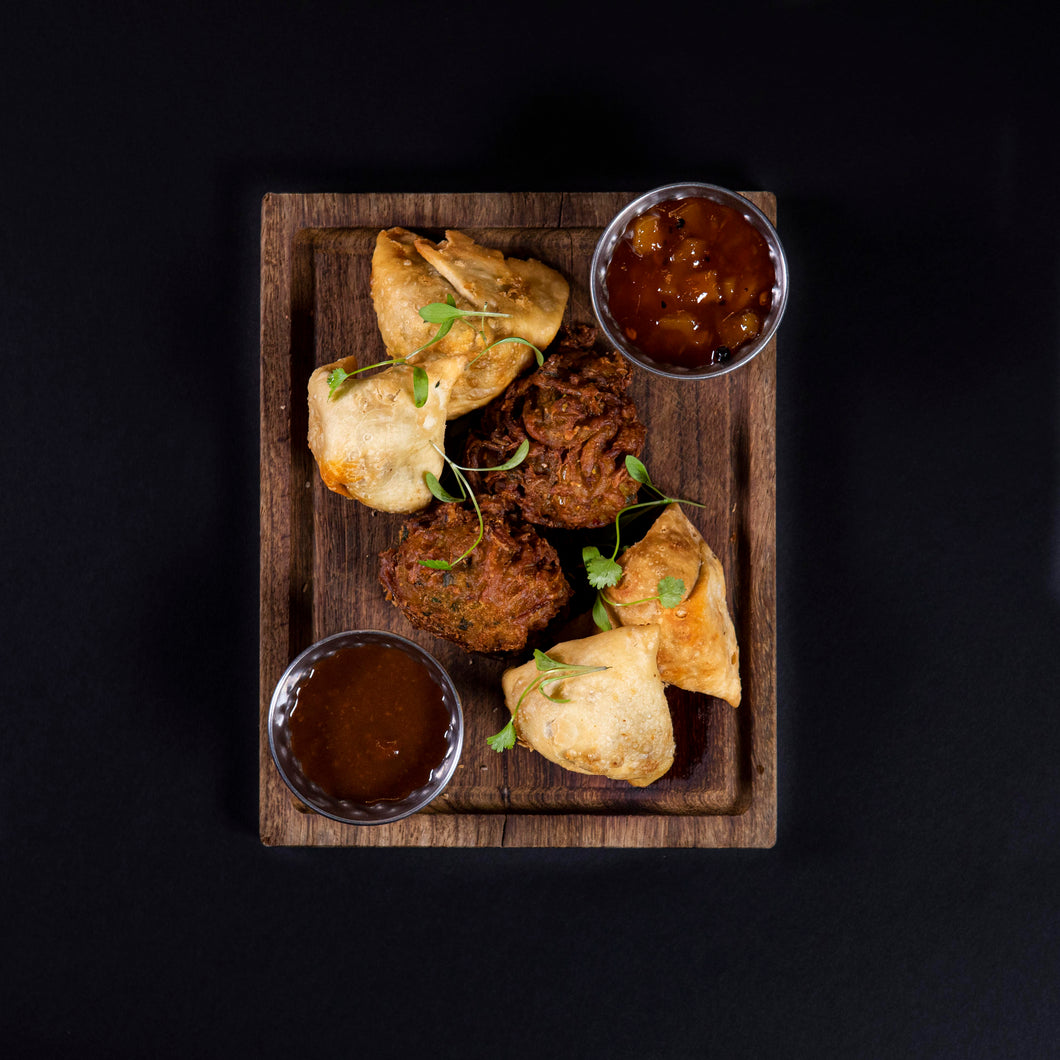 Selection of Indian Streetfood Starter for Two